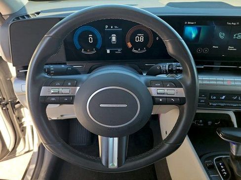 Certified 2025 Hyundai Kona SEL FWD image 26