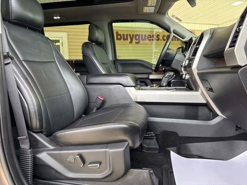 Used 2017 Ford F150 Lariat AWD/4WD image 28