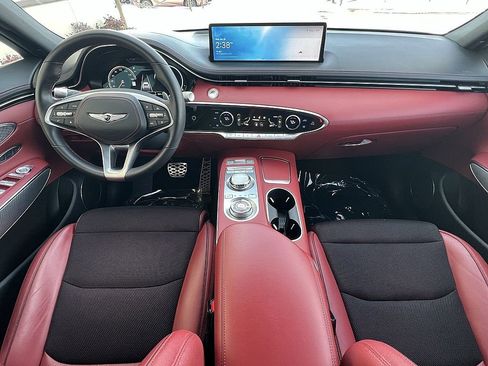 Used 2023 Genesis GV70 2.5T w/ Sport Prestige Package image 10