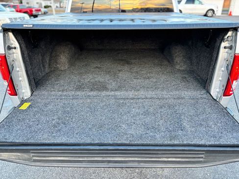 Used 2015 Ford F150 XLT w/ Equipment Group 302A Luxury image 5