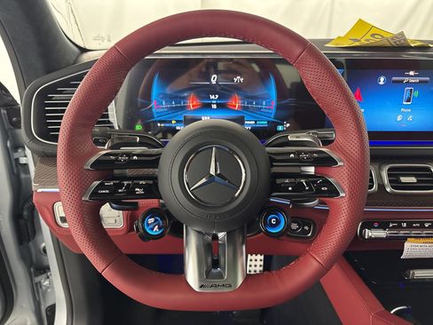 New 2026 Mercedes-Benz GLS 63 AMG 4MATIC image 16