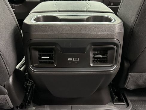 Used 2025 Chevrolet Silverado 1500 LT Trail Boss w/ Convenience Package II AWD/4WD image 42