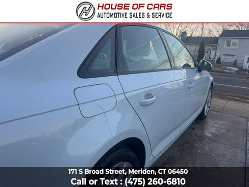 Used 2017 Audi A4 2.0T Premium image 14