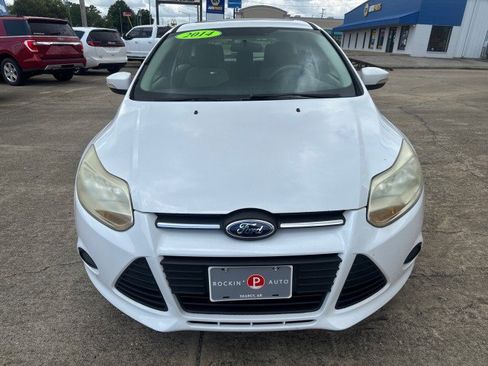 Used 2014 Ford Focus SE FWD image 3