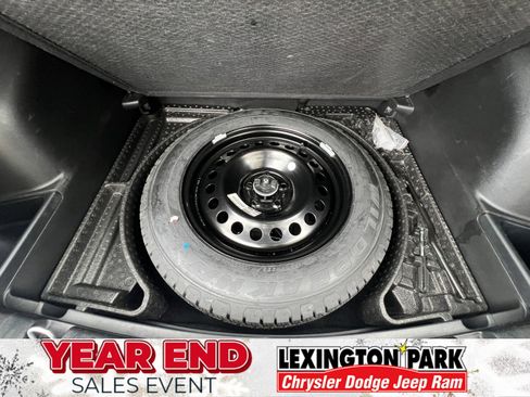 Used 2023 Jeep Compass Trailhawk image 12