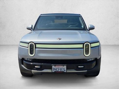 Used 2023 Rivian R1S Adventure AWD/4WD image 2