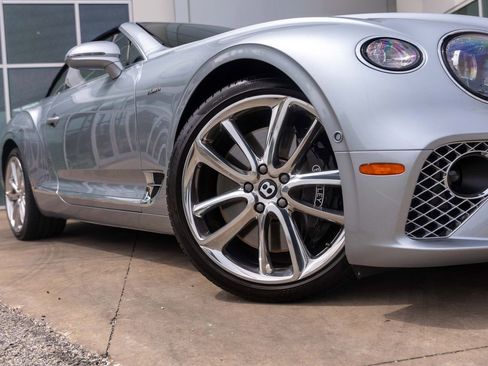 Certified 2023 Bentley Continental GT Azure AWD/4WD image 7