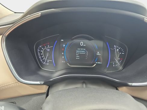 Used 2019 Hyundai Santa Fe FWD image 22