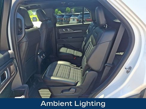 Used 2025 Ford Explorer ST-Line w/ Premium Package AWD/4WD image 22