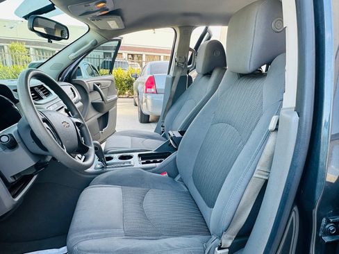 Used 2013 Chevrolet Traverse LS FWD image 11