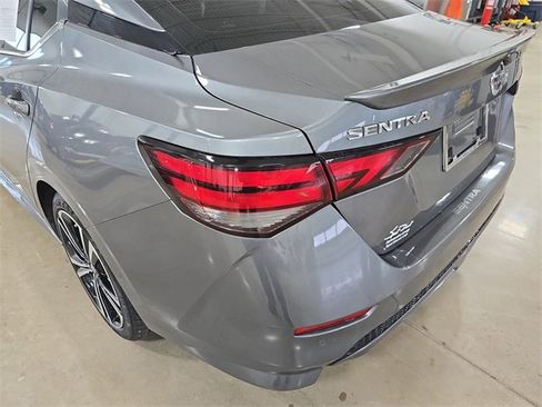 Used 2021 Nissan Sentra SR image 25