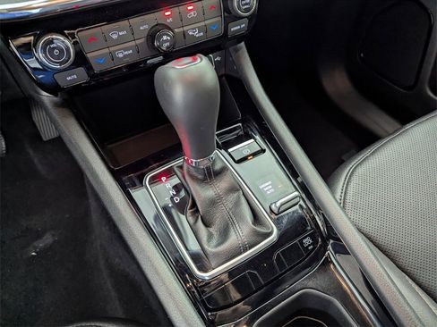 Certified 2024 Jeep Compass Limited w/ Elite Group image 26