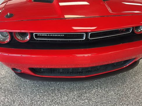 Used 2015 Dodge Challenger R/T w/ Quick Order Package 22B R/T RWD image 26