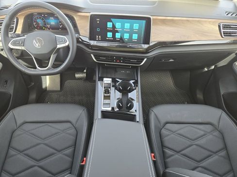 New 2026 Volkswagen Atlas SE image 21