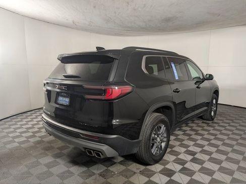 Certified 2025 GMC Acadia Elevation image 9