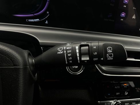 Used 2025 Kia Seltos S image 37