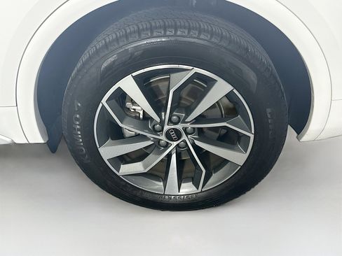 Used 2022 Audi Q5 2.0T Premium AWD/4WD image 11
