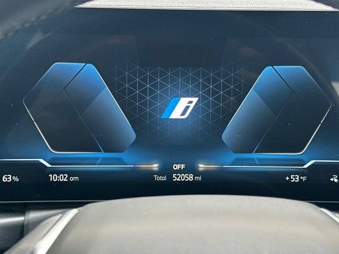 Used 2023 BMW i4 eDrive35 image 29