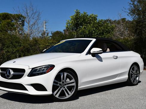 Used 2021 Mercedes-Benz C 300 Cabriolet image 2