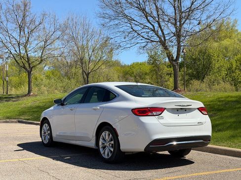 Used 2015 Chrysler 200 C FWD image 5
