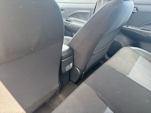 Used 2025 Nissan Versa SV w/ Trunk Package FWD image 23