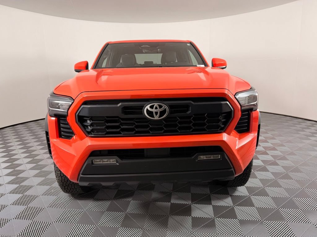 Used 2024 Toyota Tacoma TRD Off-Road AWD/4WD image 3