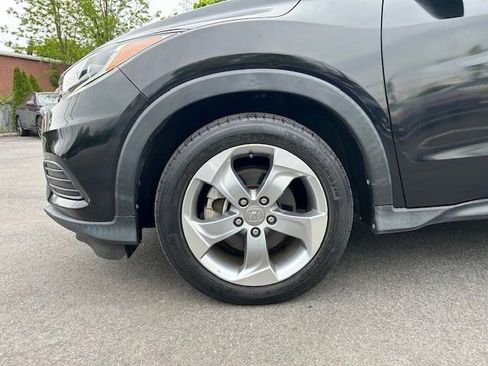 Used 2019 Honda HR-V LX image 7