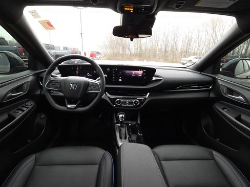 Certified 2025 Buick Envista Sport Touring w/ Convenience I Package image 29