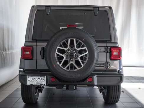 New 2026 Jeep Wrangler Sahara image 5