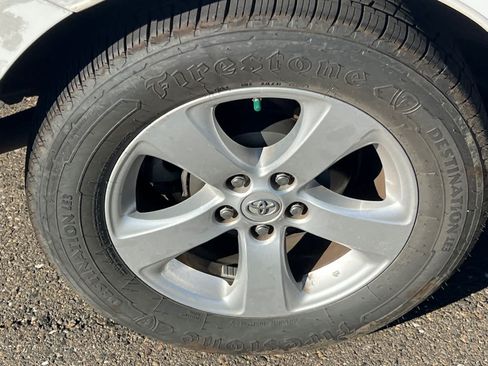 Used 2016 Toyota Sienna LE FWD image 17