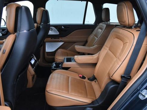Used 2022 Lincoln Aviator Black Label image 22