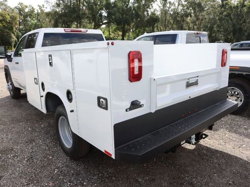 New 2025 GMC Sierra 3500 Pro w/ Convenience Package AWD/4WD image 5