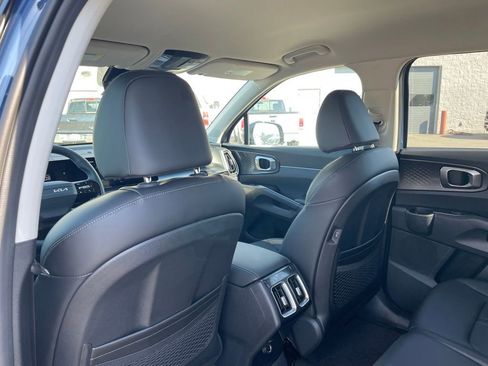 New 2026 Kia Sorento EX image 25