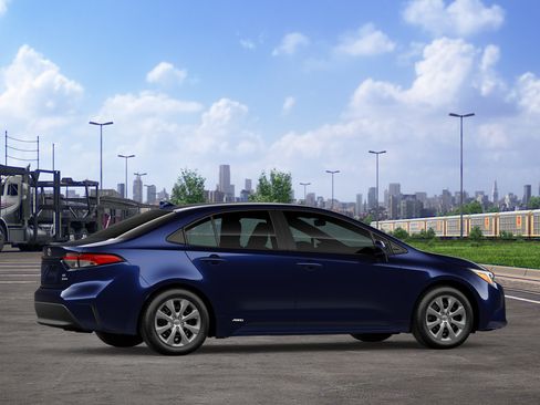 New 2026 Toyota Corolla LE AWD/4WD image 13