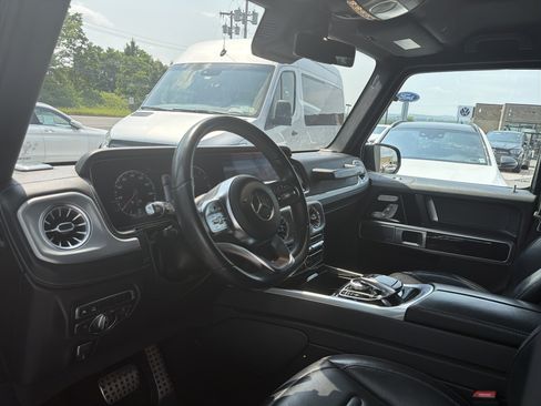 Used 2023 Mercedes-Benz G 550 image 9