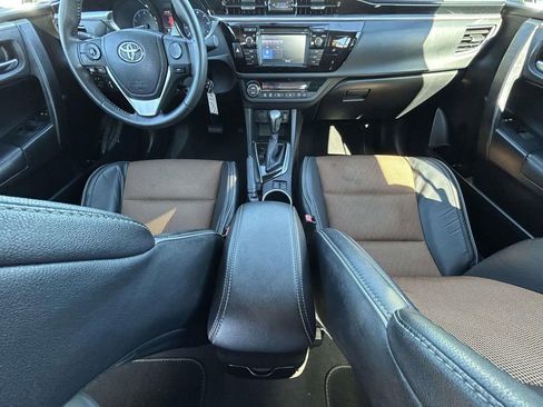 Used 2015 Toyota Corolla S image 11