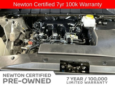 Used 2025 Nissan Pathfinder Platinum AWD/4WD image 51