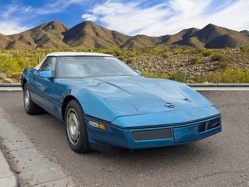 Used 1987 Chevrolet Corvette Base image 3