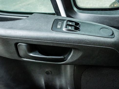 Used 2023 RAM ProMaster 2500 FWD image 23