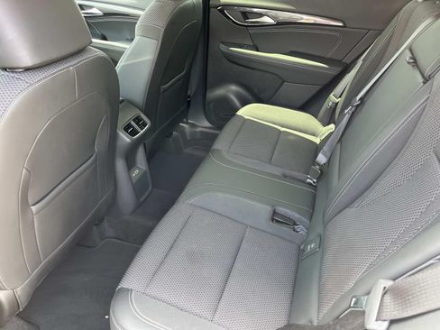 Used 2023 Buick Envision Preferred FWD image 17