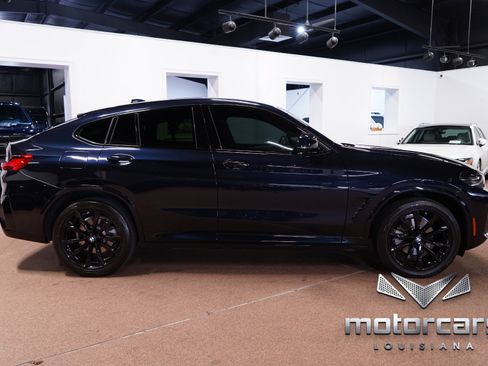 Used 2024 BMW X4 xDrive30i w/ M Sport Package AWD/4WD image 8