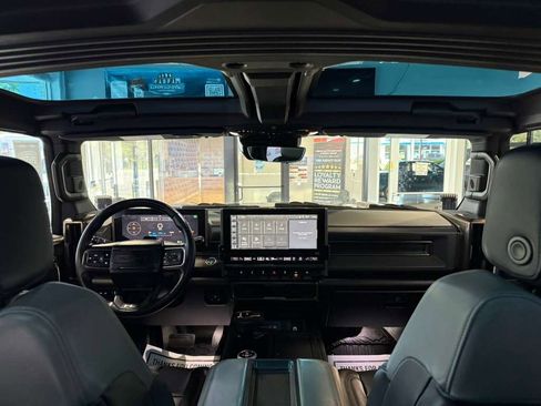 Used 2024 GMC Hummer EV 3X w/ Extreme Off-Road Package AWD/4WD image 24