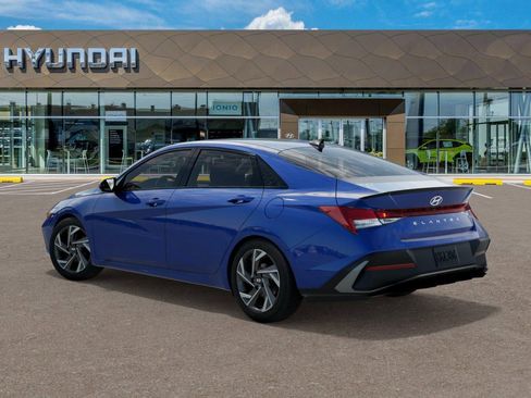 New 2025 Hyundai Elantra Sport image 5