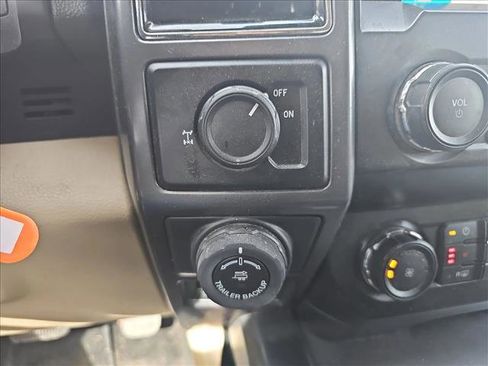 Used 2019 Ford F150 XLT w/ Equipment Group 302A Luxury image 23