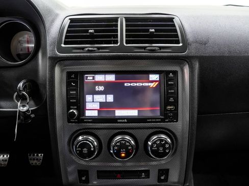 Used 2013 Dodge Challenger R/T RWD image 18