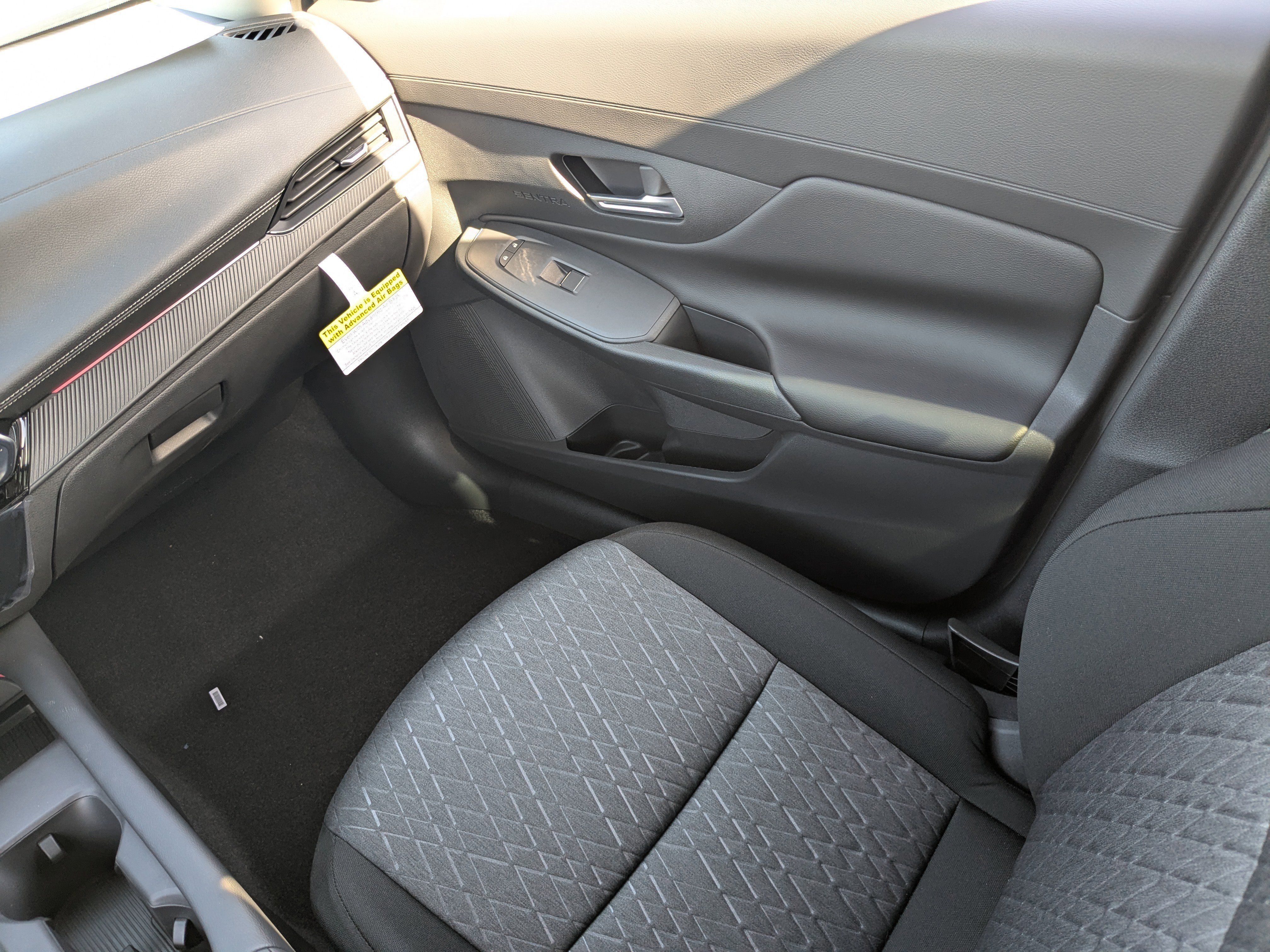 New 2026 Nissan Sentra SV w/ SV Convenience Package FWD image 24