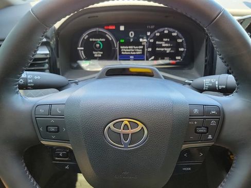 Used 2026 Toyota Camry XLE w/ Premium Plus Package FWD image 25