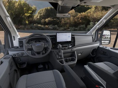 New 2025 Ford Transit 350 XLT image 9