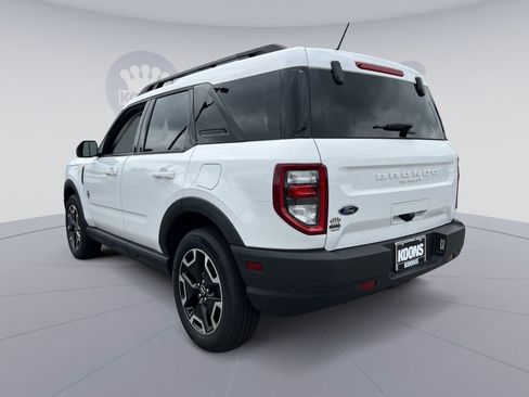 Used 2023 Ford Bronco Sport Outer Banks w/ Tech Package AWD/4WD image 4