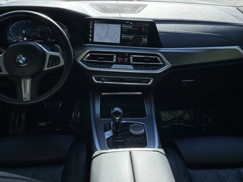 Used 2023 BMW X5 sDrive40i w/ M Sport Package image 16